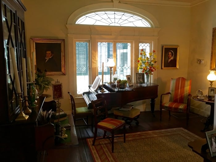 The Linden Bed and Breakfast Natchez Mississippi Piano