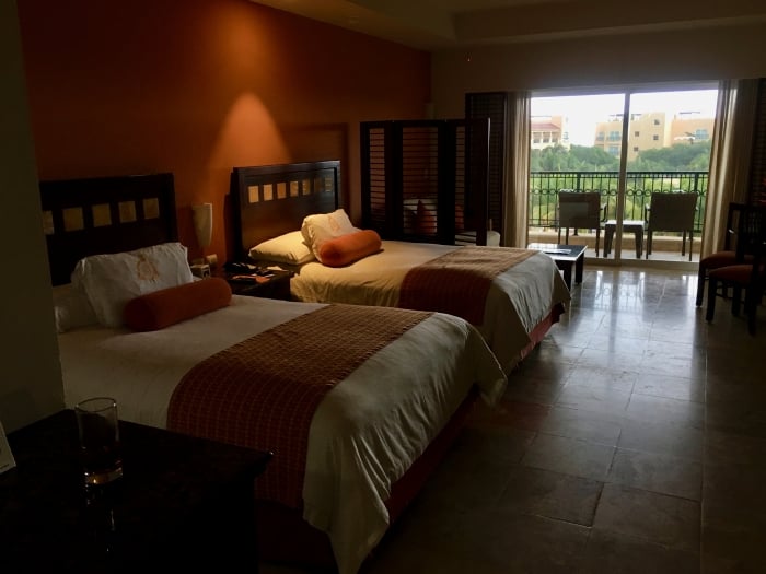 guest room at Hacienda Tres Ríos