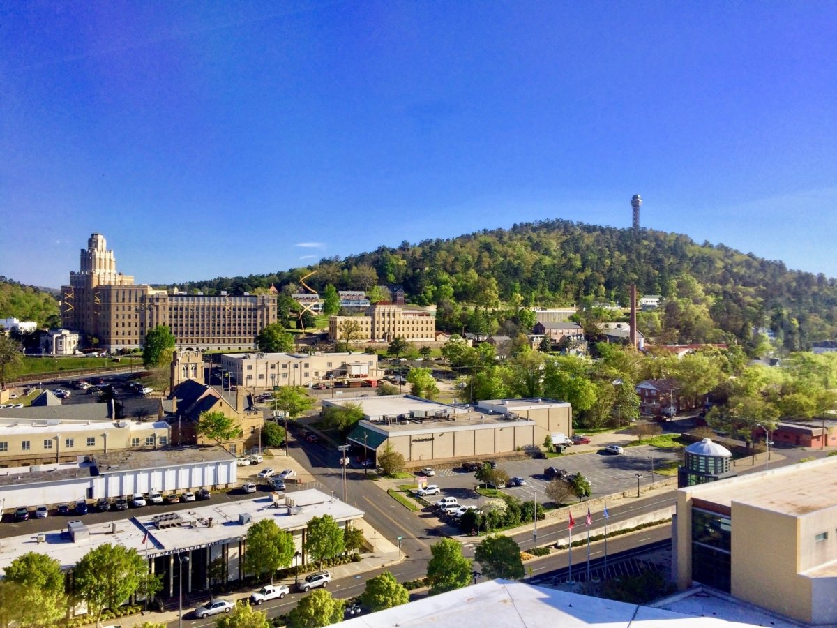 A city within a park: Arkansas' Hot Springs National Park turns 100 -  Roadtrippers