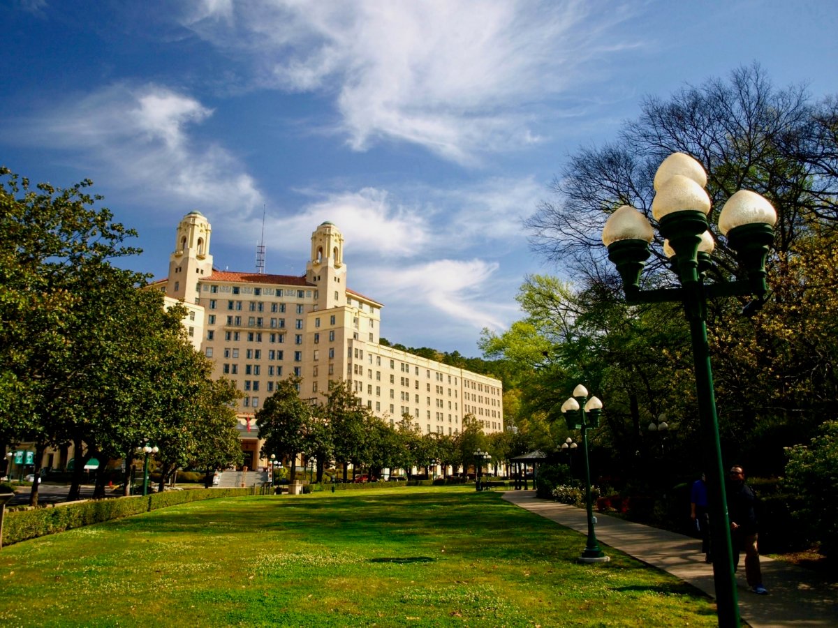 A city within a park: Arkansas' Hot Springs National Park turns 100 -  Roadtrippers