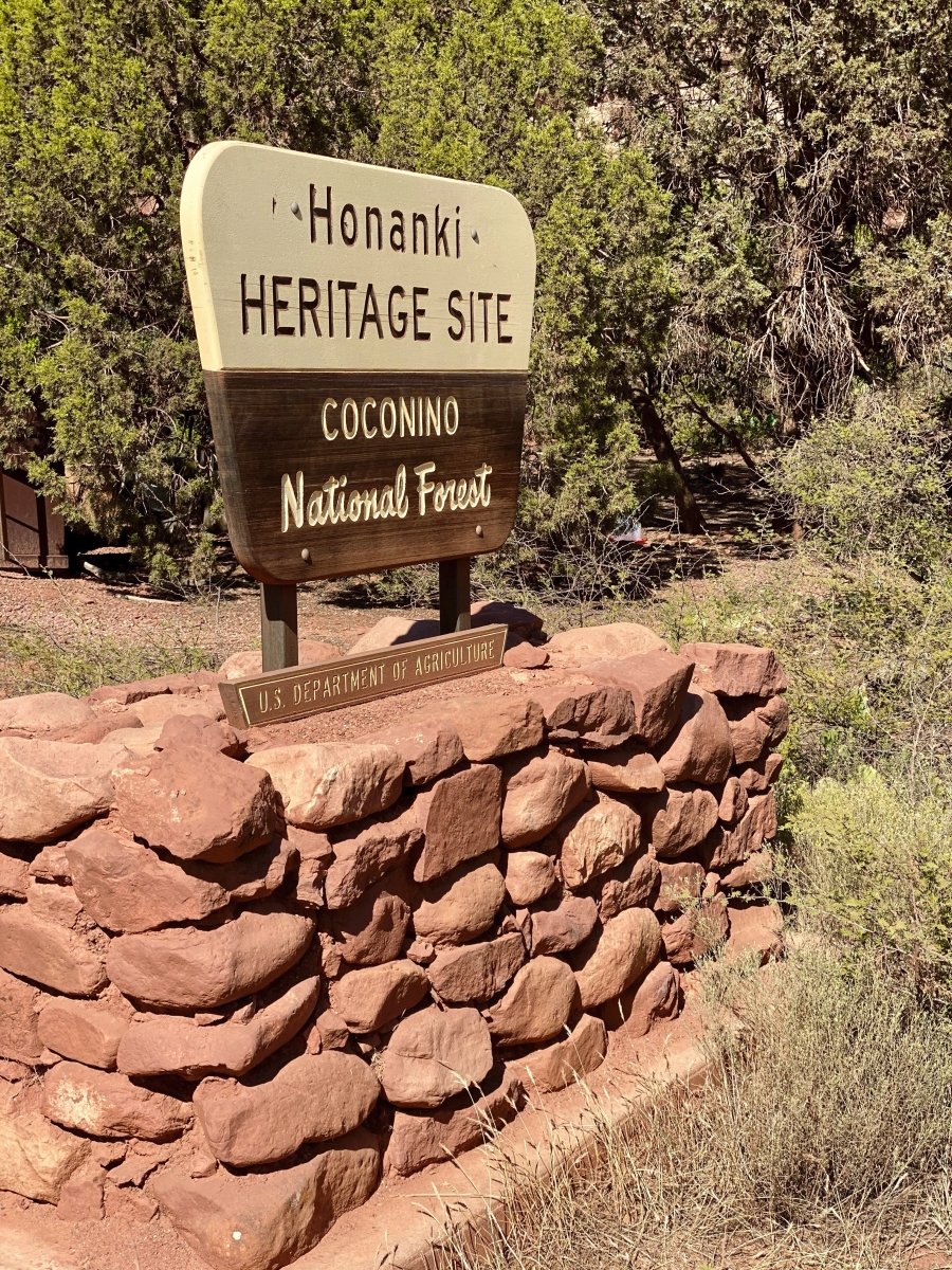 Honanki Heritage Site sign