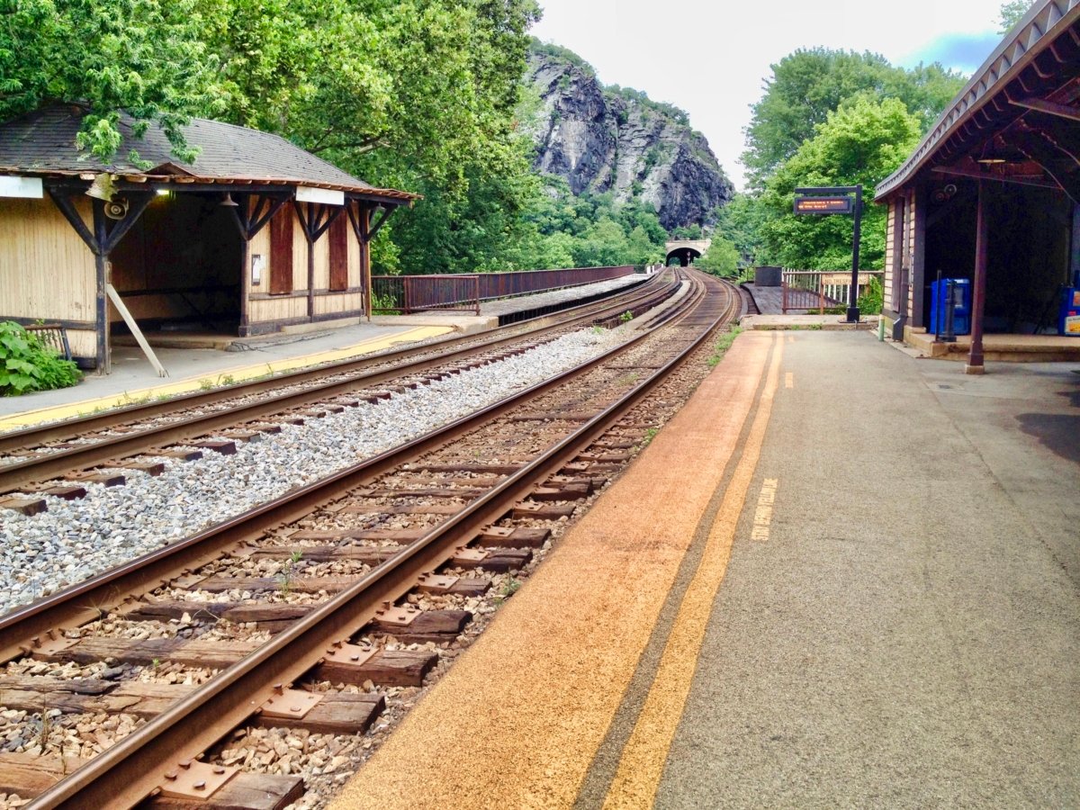 Things to Do in Harpers Ferry WV: History, Hikes & Whitewater 8
