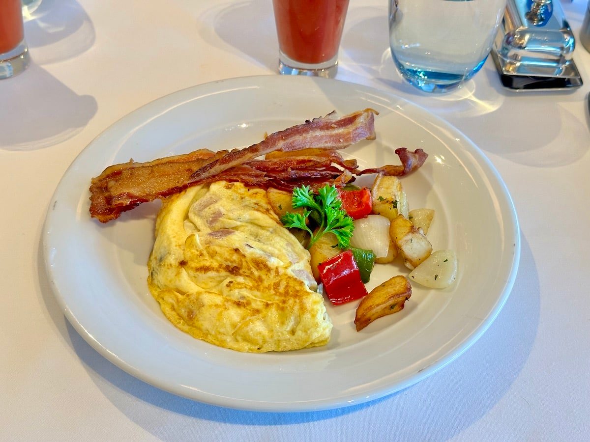 9 Reasons to Book an NCL Prima Cruise 22