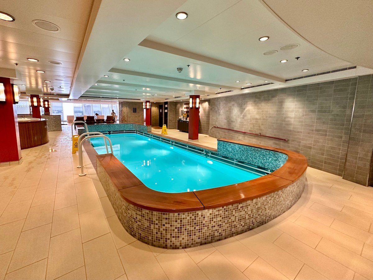 NCL Dawn thermal suite pool