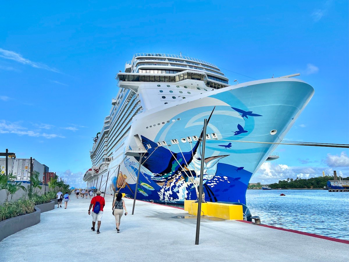 Cruising with NCL: An Insider Guide 7